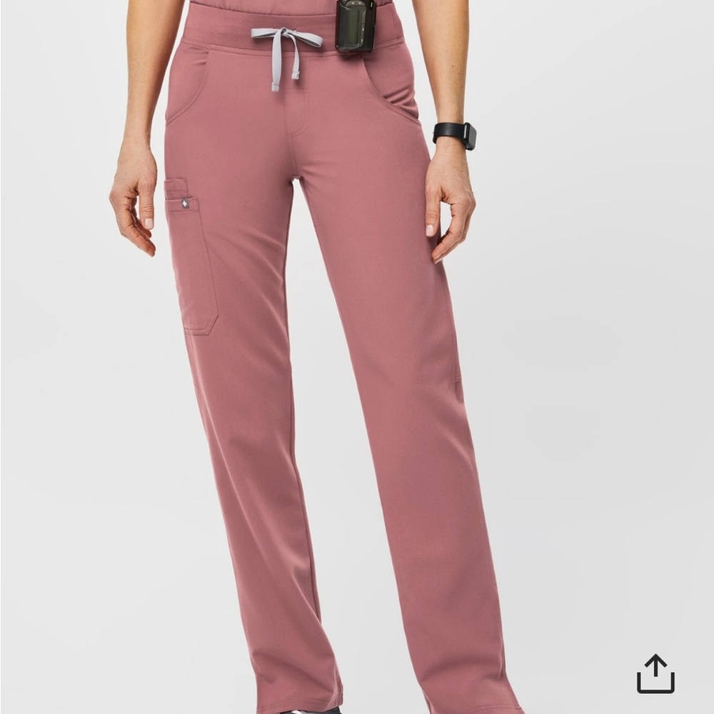 Figs Pink Kade Cargo Pants with Relaxed Fit